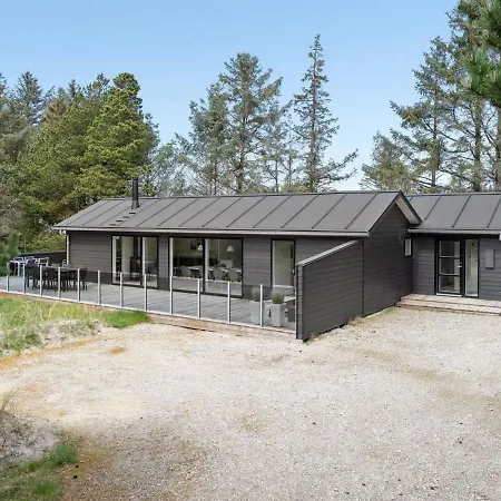 Holiday home Arnetta - 1-5km From The Sea In Western Jutland By Interhome
